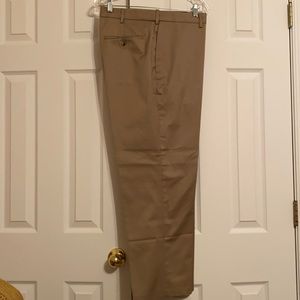 Perry Ellis men’s flat front pants. Size 38x29.